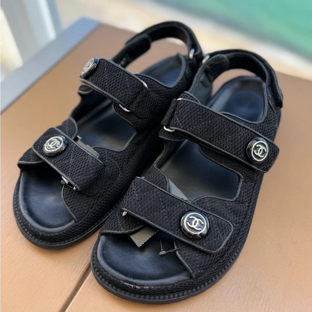 CHANEL 21C DAD CC Logo fabric Sandals with Silver Details